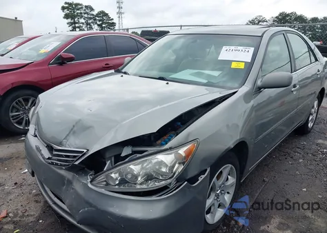 2005 Toyota Camry Xle V6 z USA, uszkodzony, nr VIN 4T1BF30K95U615250